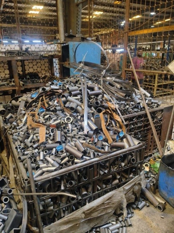 Brass fittings and pipe scrap sorted — Scrap India Mart Bangalore